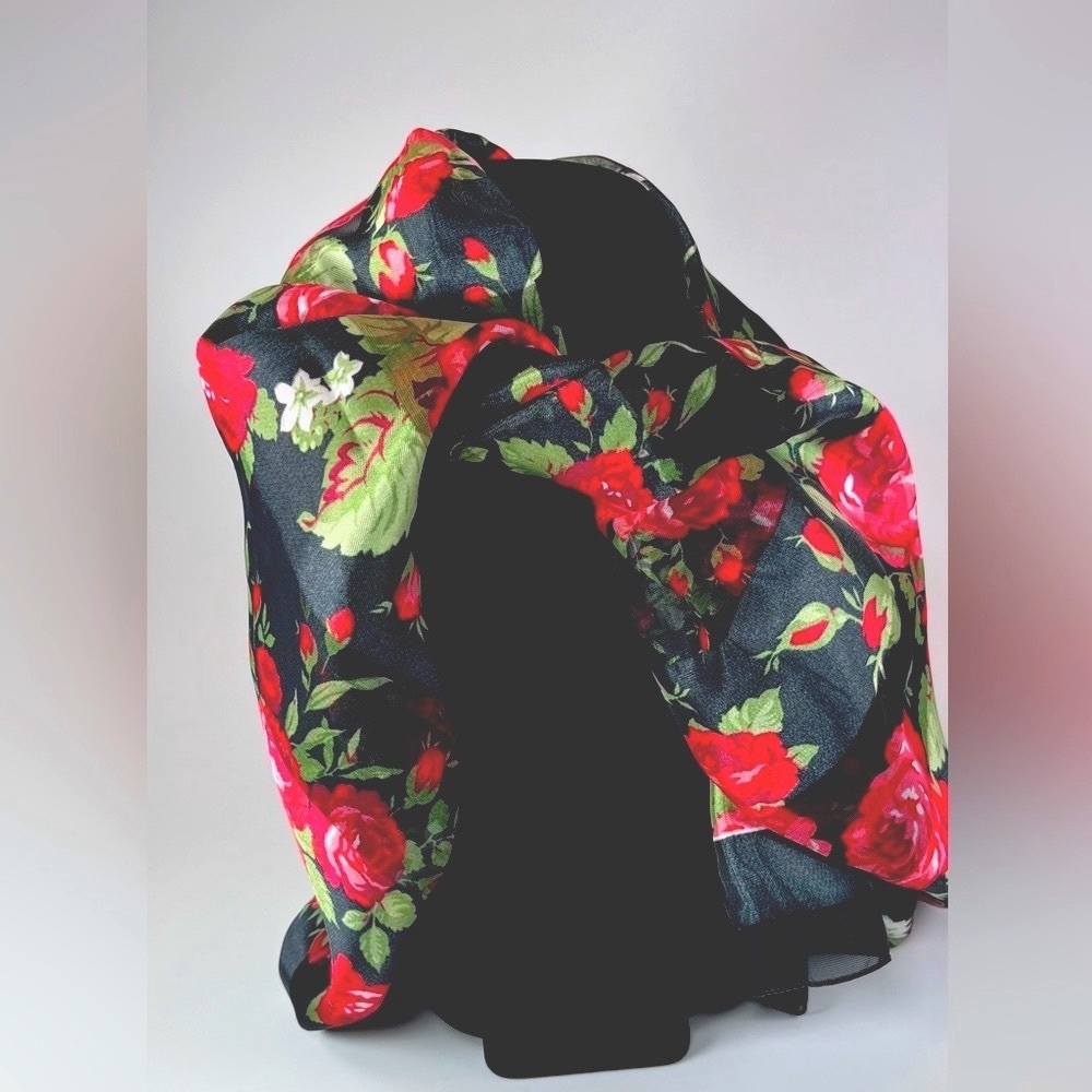 Rose puddles Scarf Black Red Gold 42”42